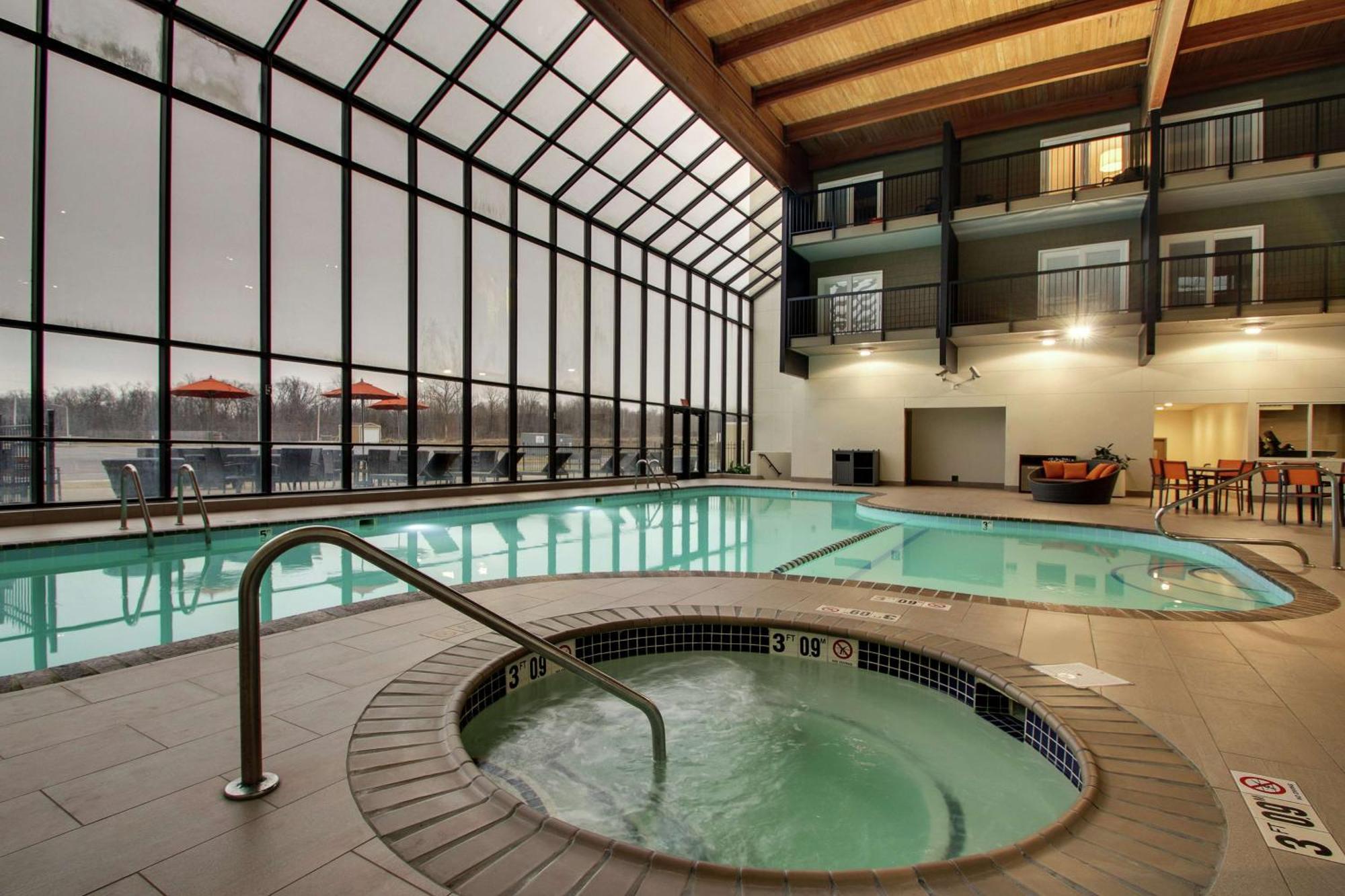 Doubletree By Hilton Mt. Vernon Маунт Върнън Екстериор снимка
