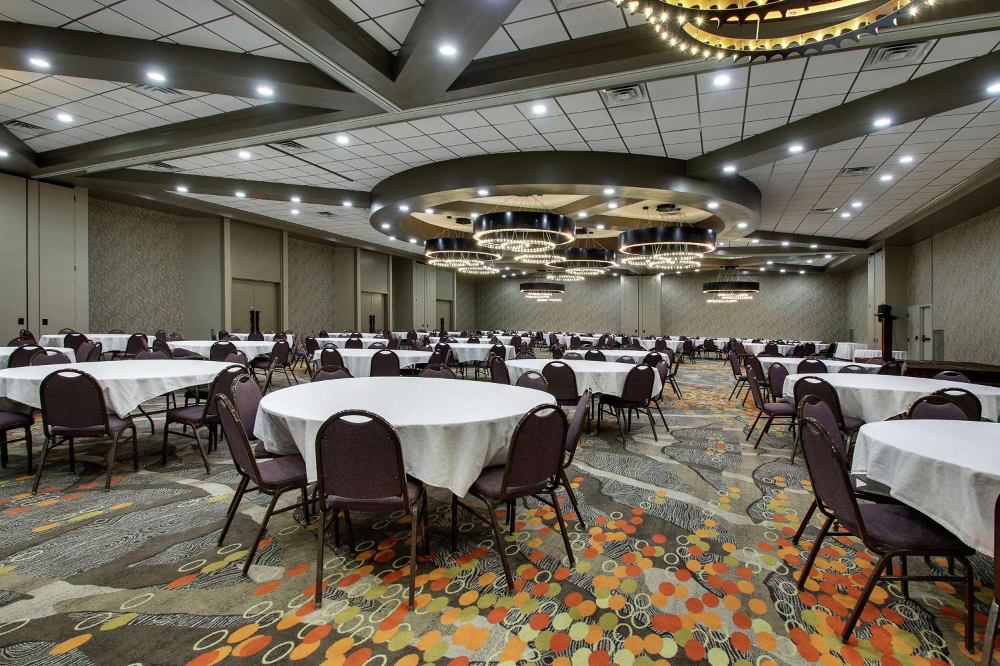 Doubletree By Hilton Mt. Vernon Маунт Върнън Екстериор снимка